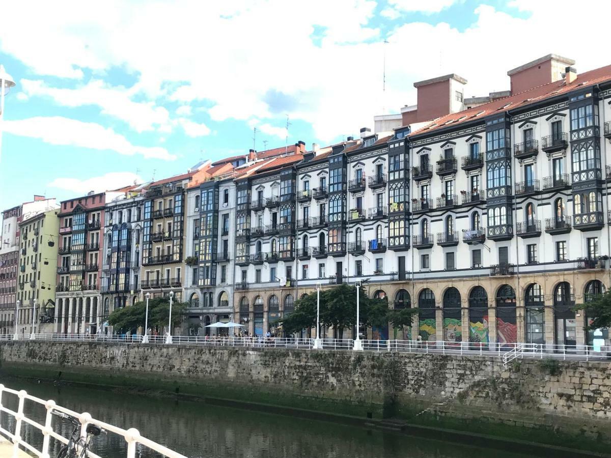 Old Town & River Bilbao Kültér fotó